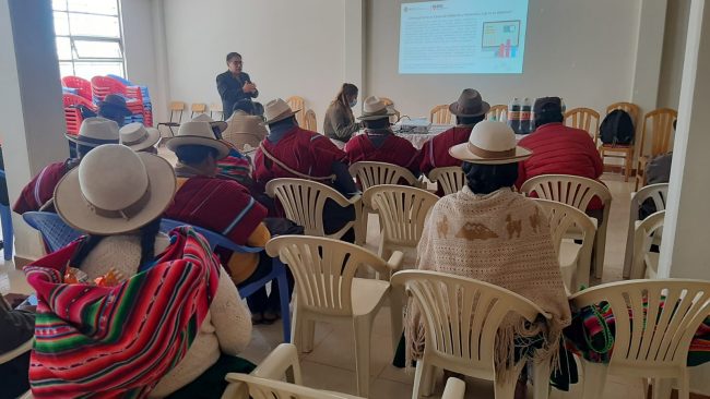 1. Autoridades originarias del municipio de Eucaliptus se interiorizaron en aspectos del censo